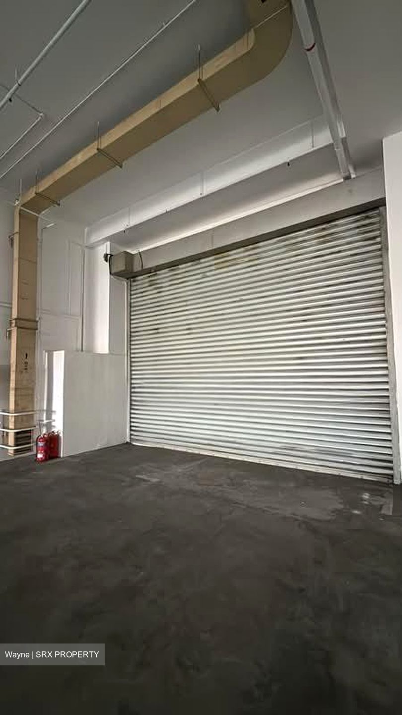Enterprise One (D14), Factory #540809801